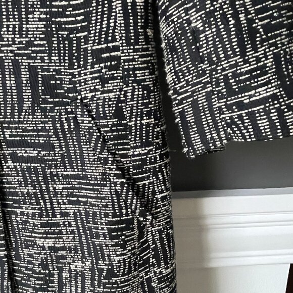 Lafayette 148 3/4 Length Lightweight Woven Abstract Jacket Trench Coat Size 4 - Picture 3 of 8
